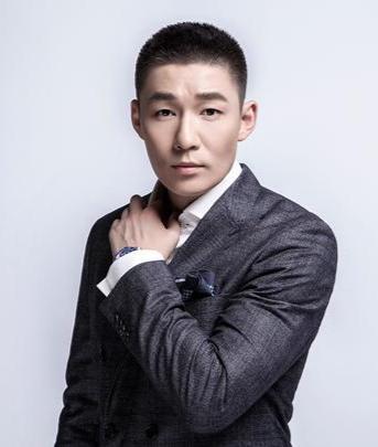 娱乐吃瓜君男演员是谁,揭秘“娱乐吃瓜君”背后神秘男演员  第2张